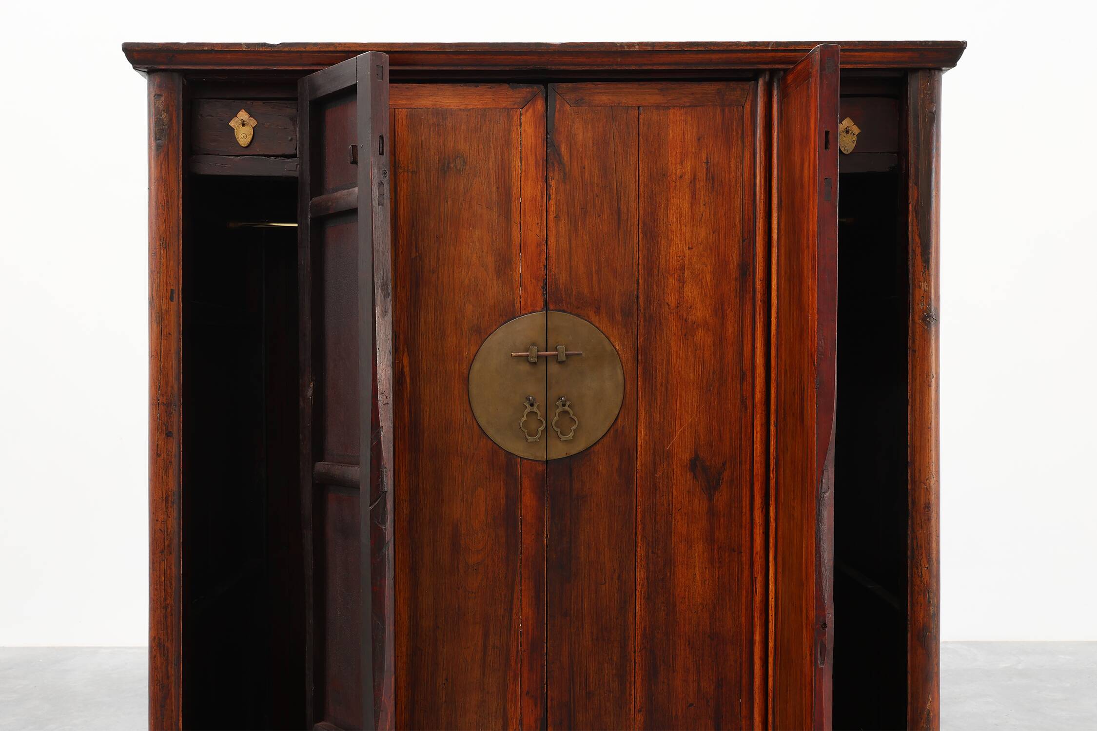 Large wooden Chinese 19th Century Qing Dynasty Wedding or Tapering Cabinet