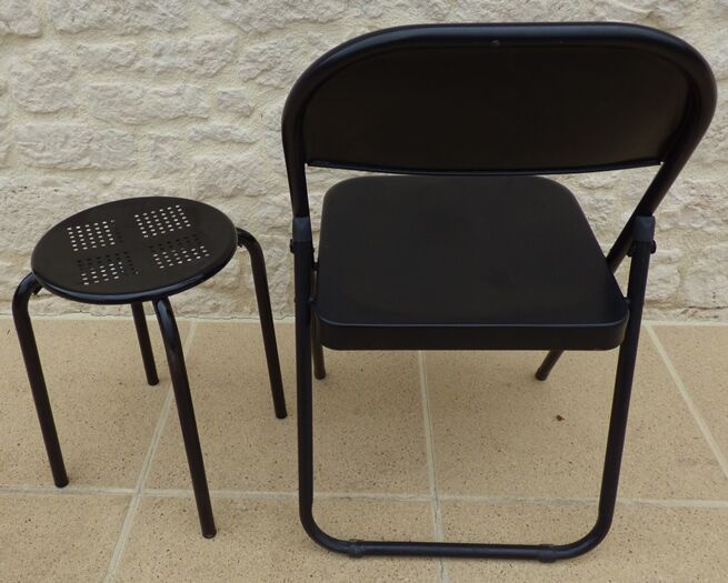 Black metal chair and stool set
