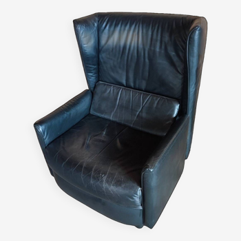 Leather club armchair from the Roset brand