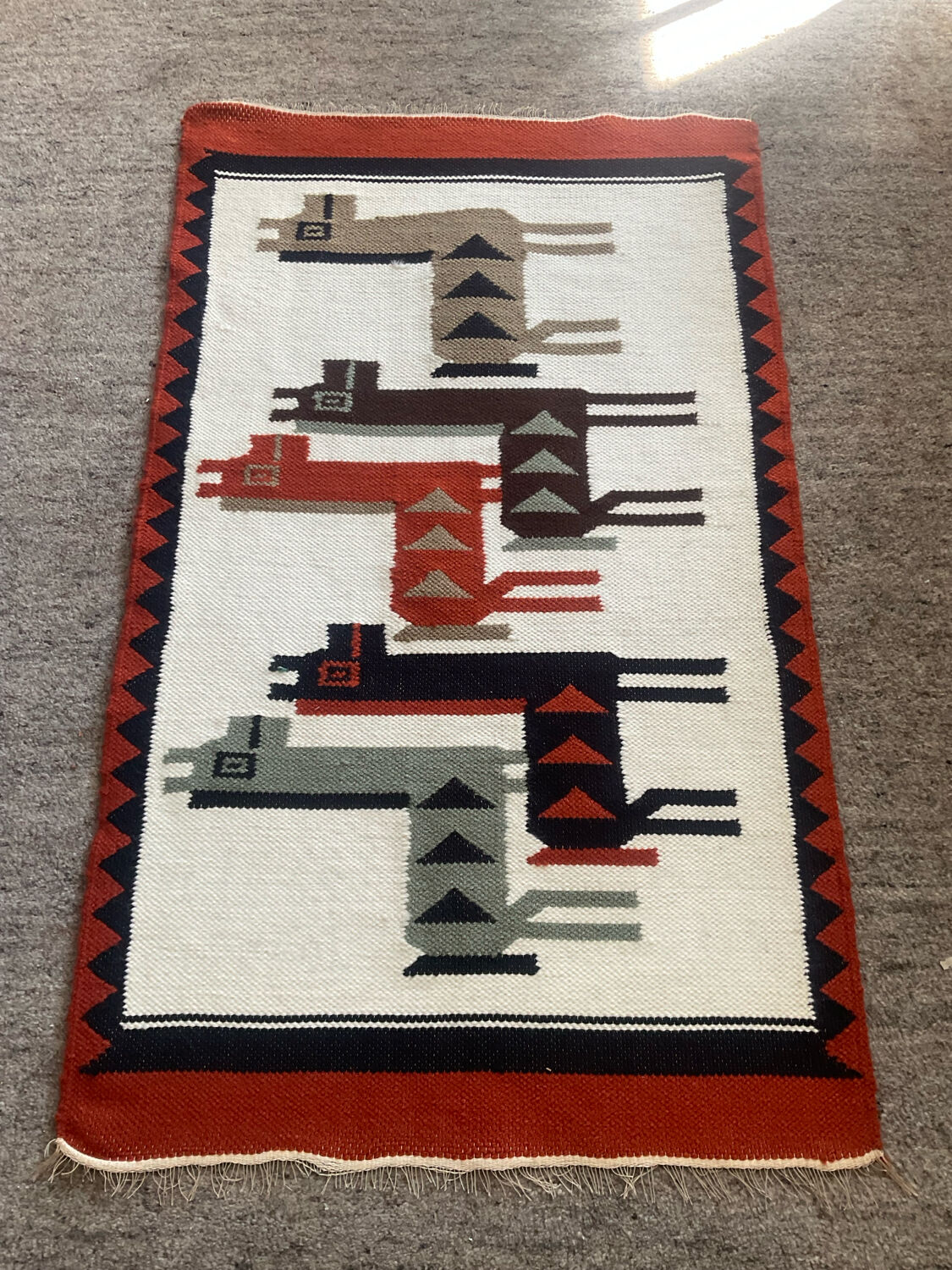 Vintage woven wool Kilim rug
