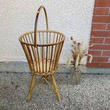 Vintage rattan worker