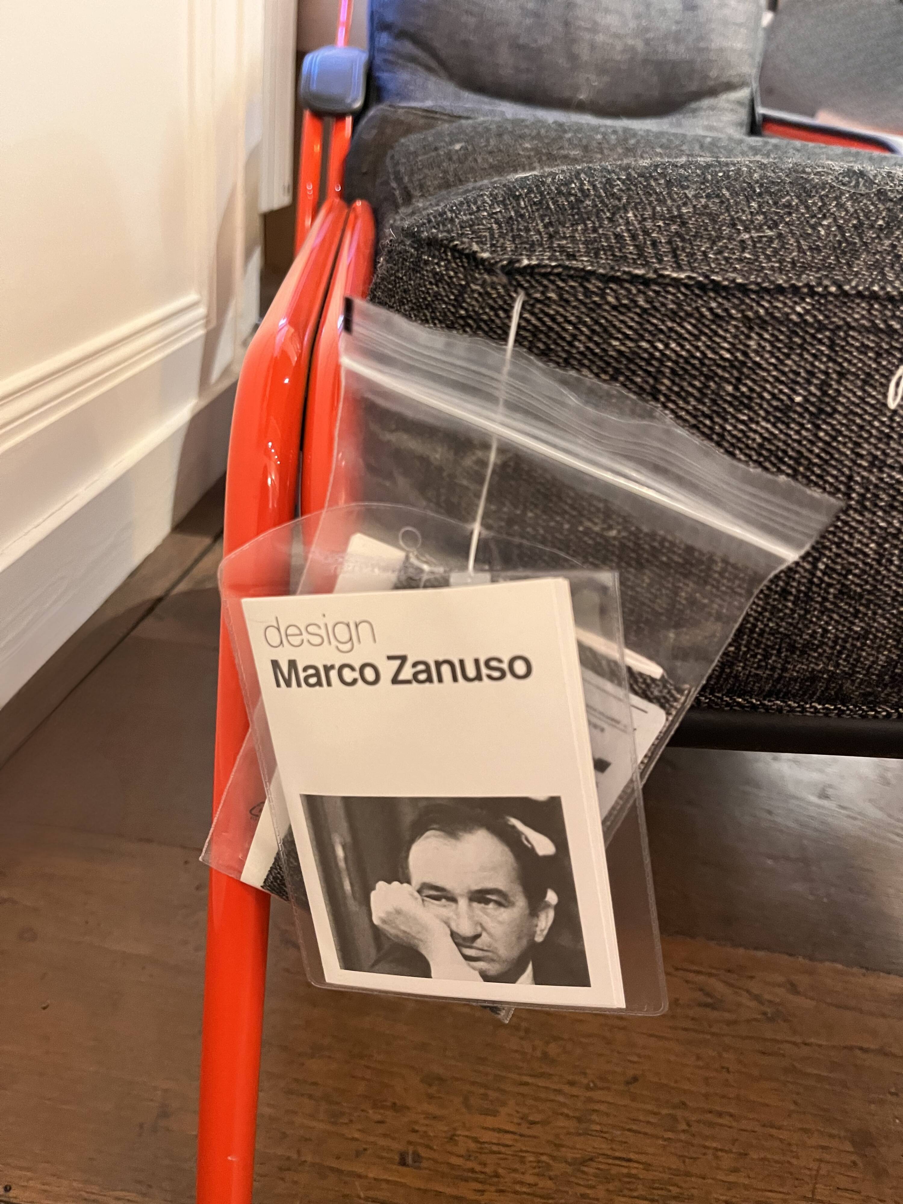 Fauteuil et pouf Maggiolina –Design Marco Zanuso – Cuir & Structure orange