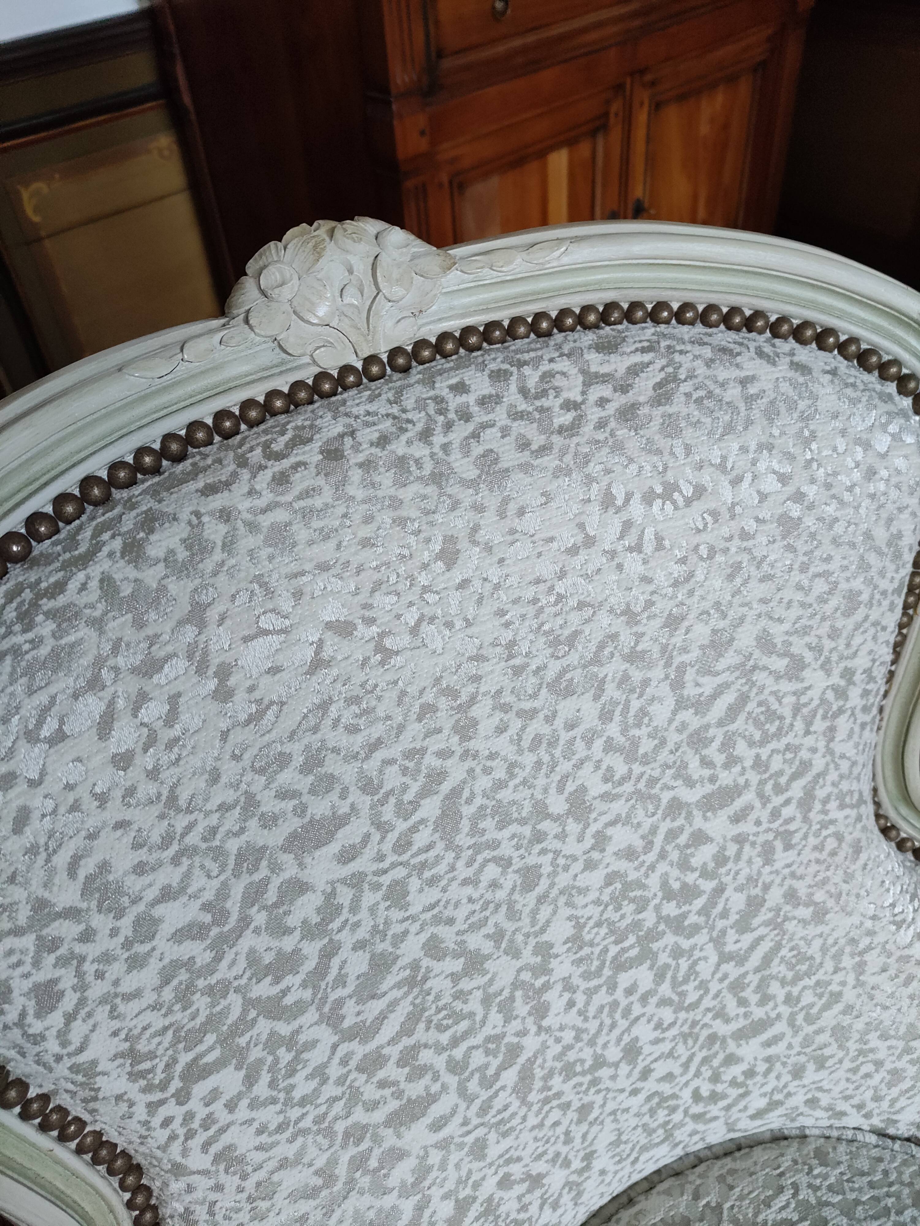 Pair of louis xv shepherdesses