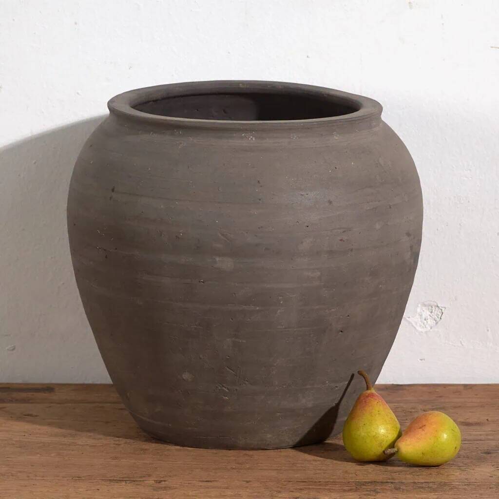 Ancient oriental vase (c.1900) #11