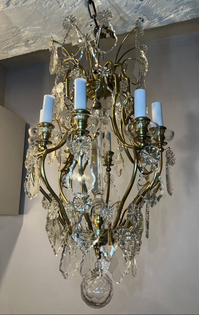 Crystal pendant chandelier