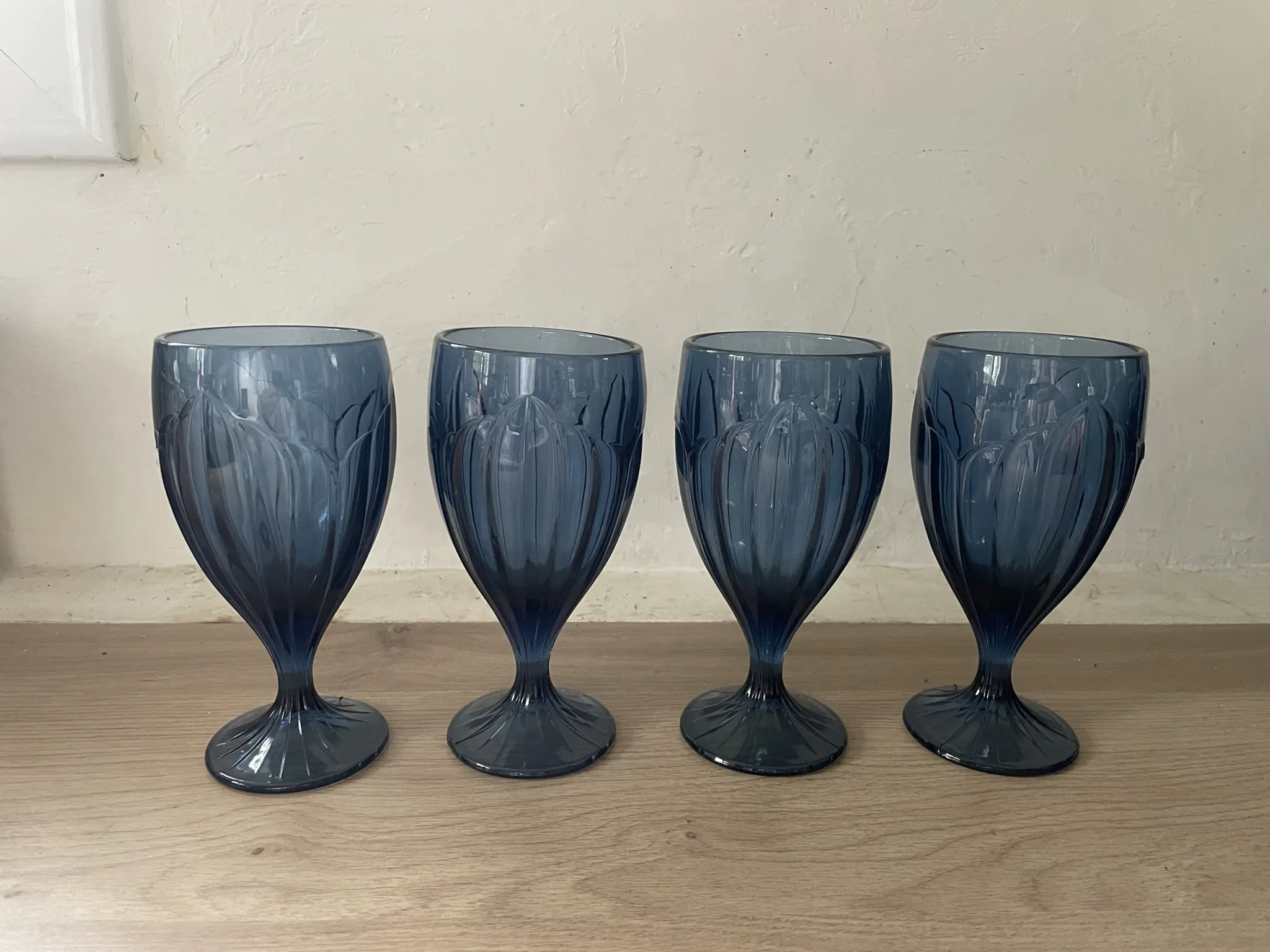 Set of four water glasses model "Sky Blossoms" by Lenox Art style
