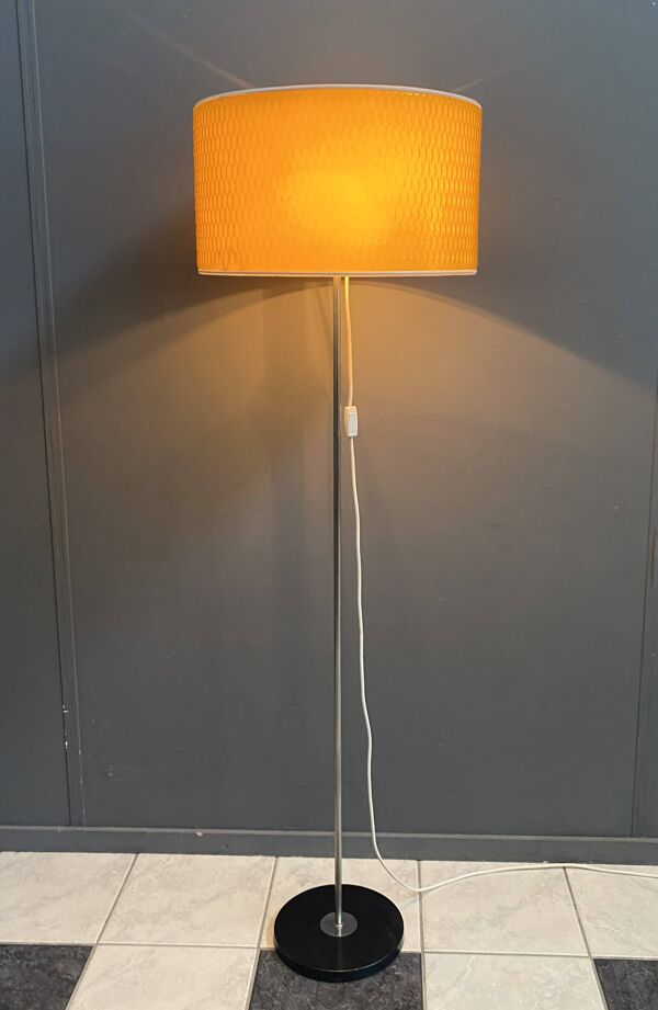 Lampadaire jaune de Viehweger années 1960