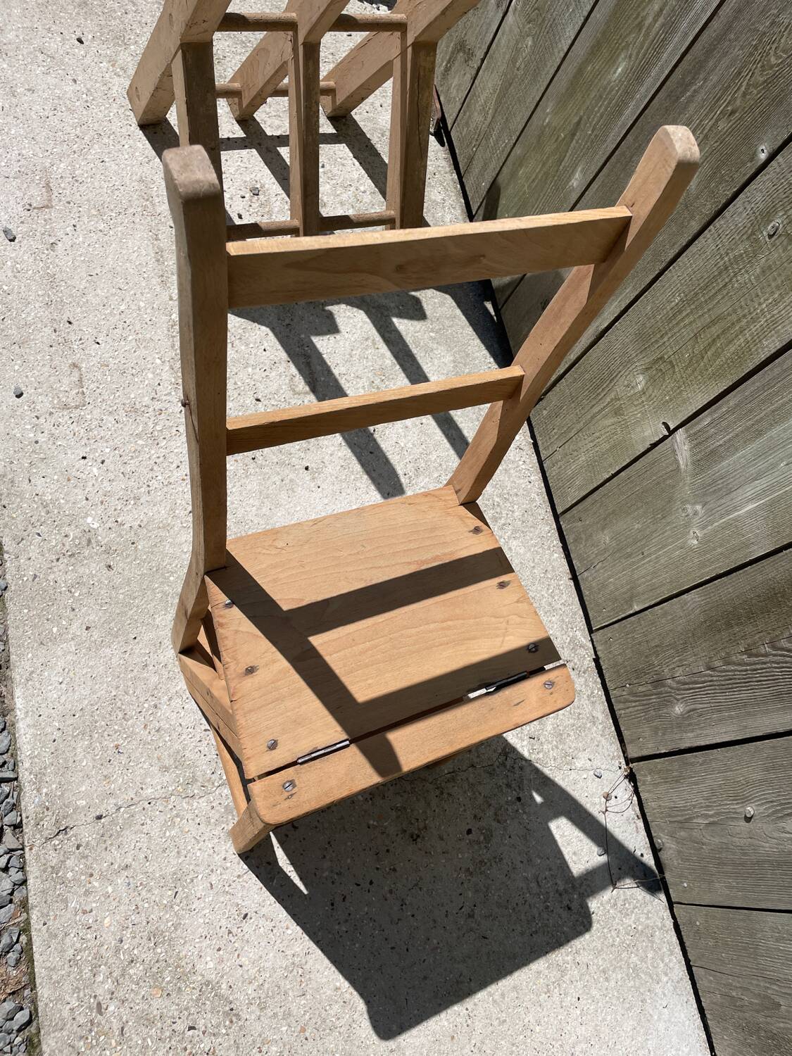 Chaise escabeau