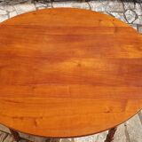 Round oval table with solid cherry leaves, 19th century