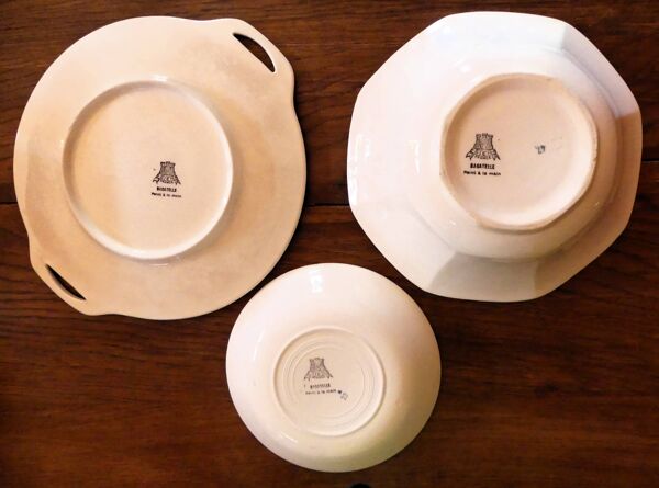 Service 53 pièces de Gien, modèle ''Bagatelle'' (Assiettes, plats, saladiers)