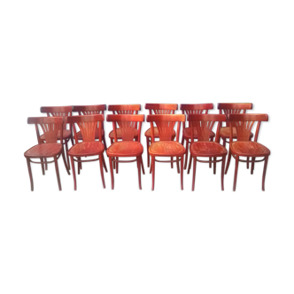 Série de 12 chaises bistrots bois