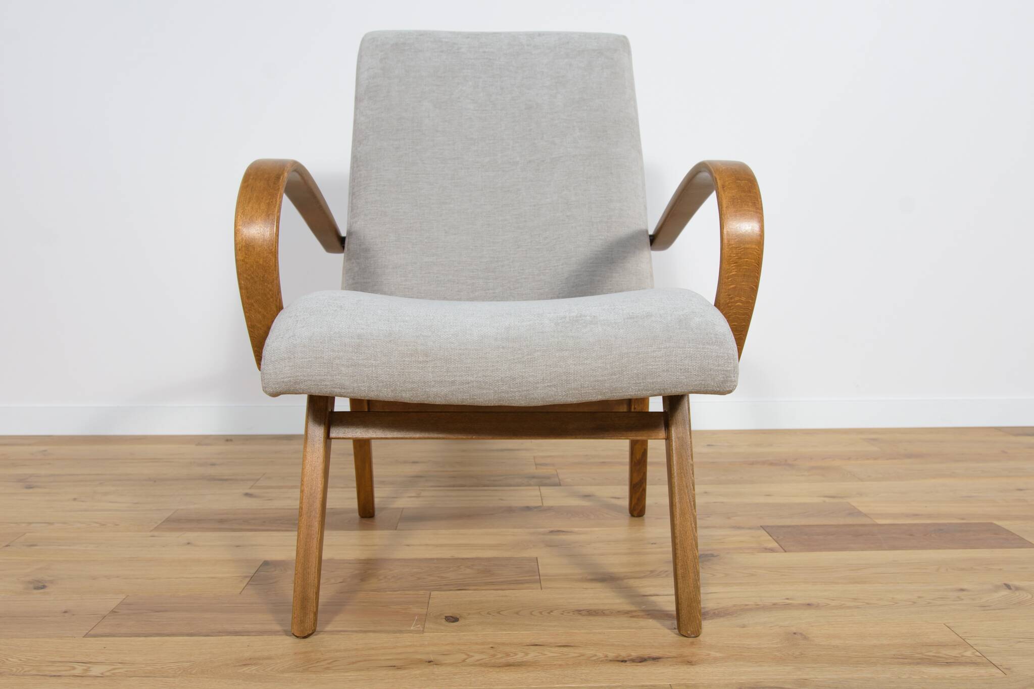 Fauteuils Modèle 53 par Jaroslav Smidek pour Ton, 1960s, Set de 2