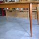 Table en chêne doré 1950