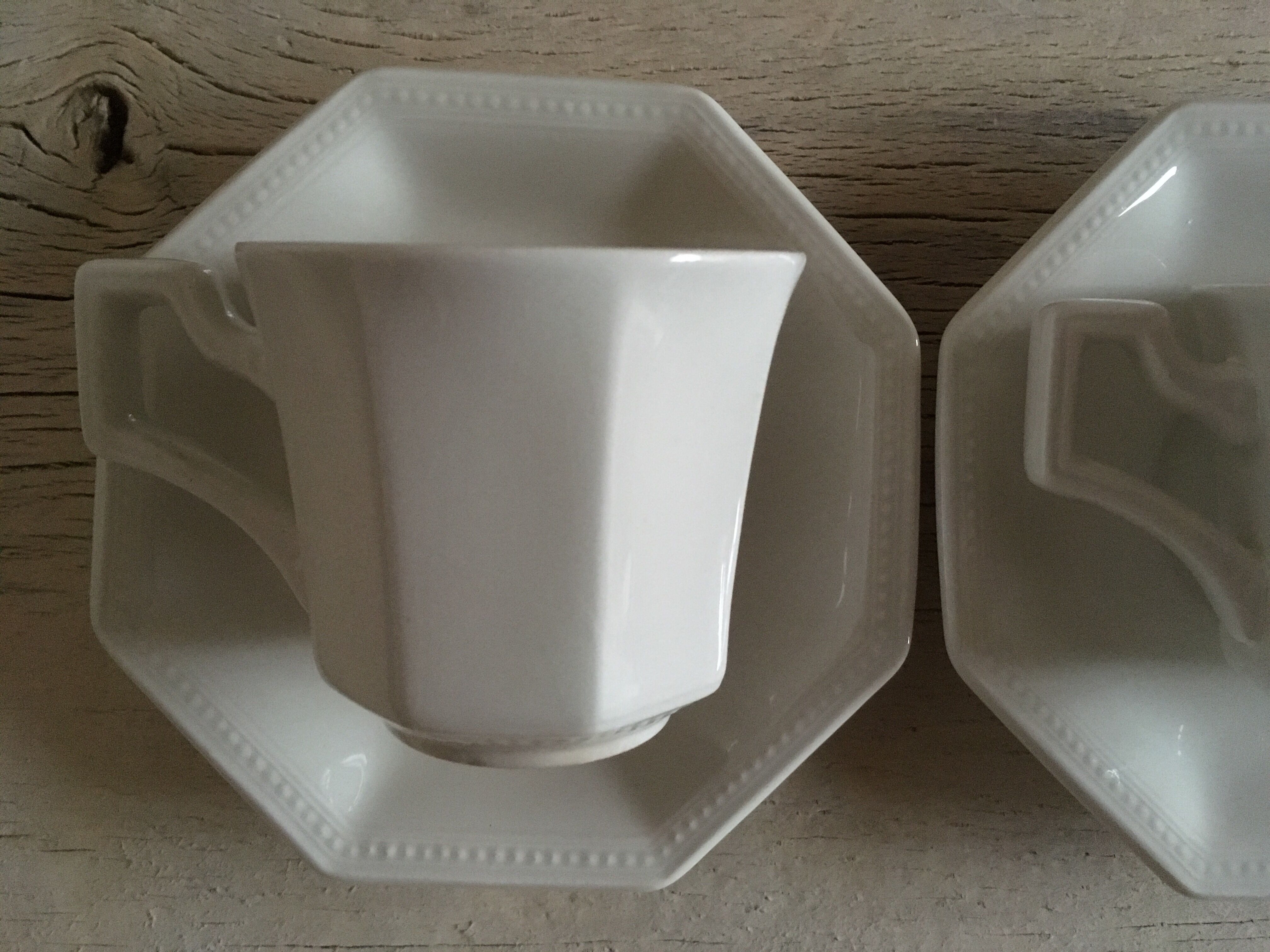 Set of 3 cups Johnson Brothers pearls, Greek Revival English