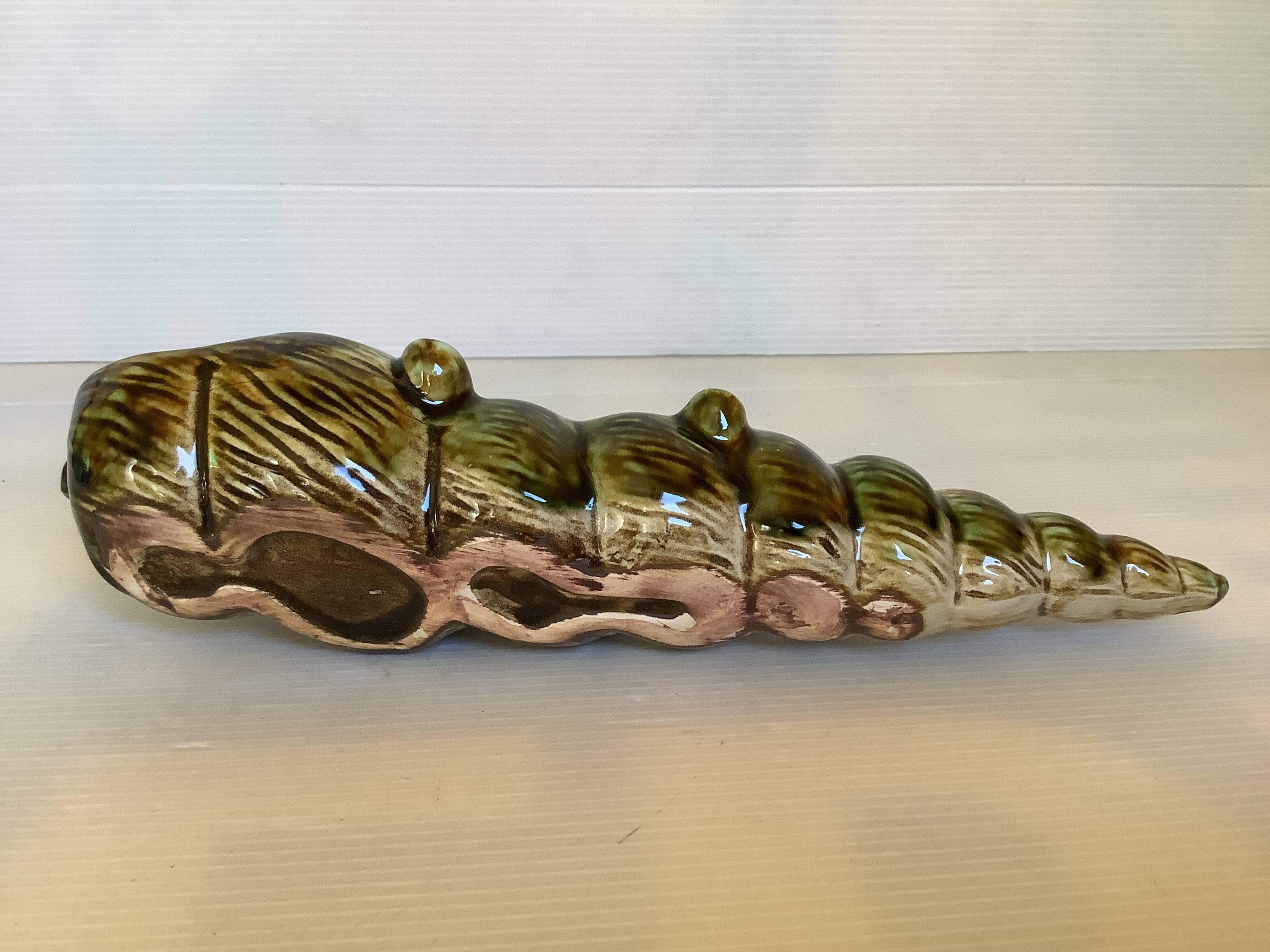 Cendrier long coquillage barbotine