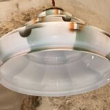 Suspension en pate de verre