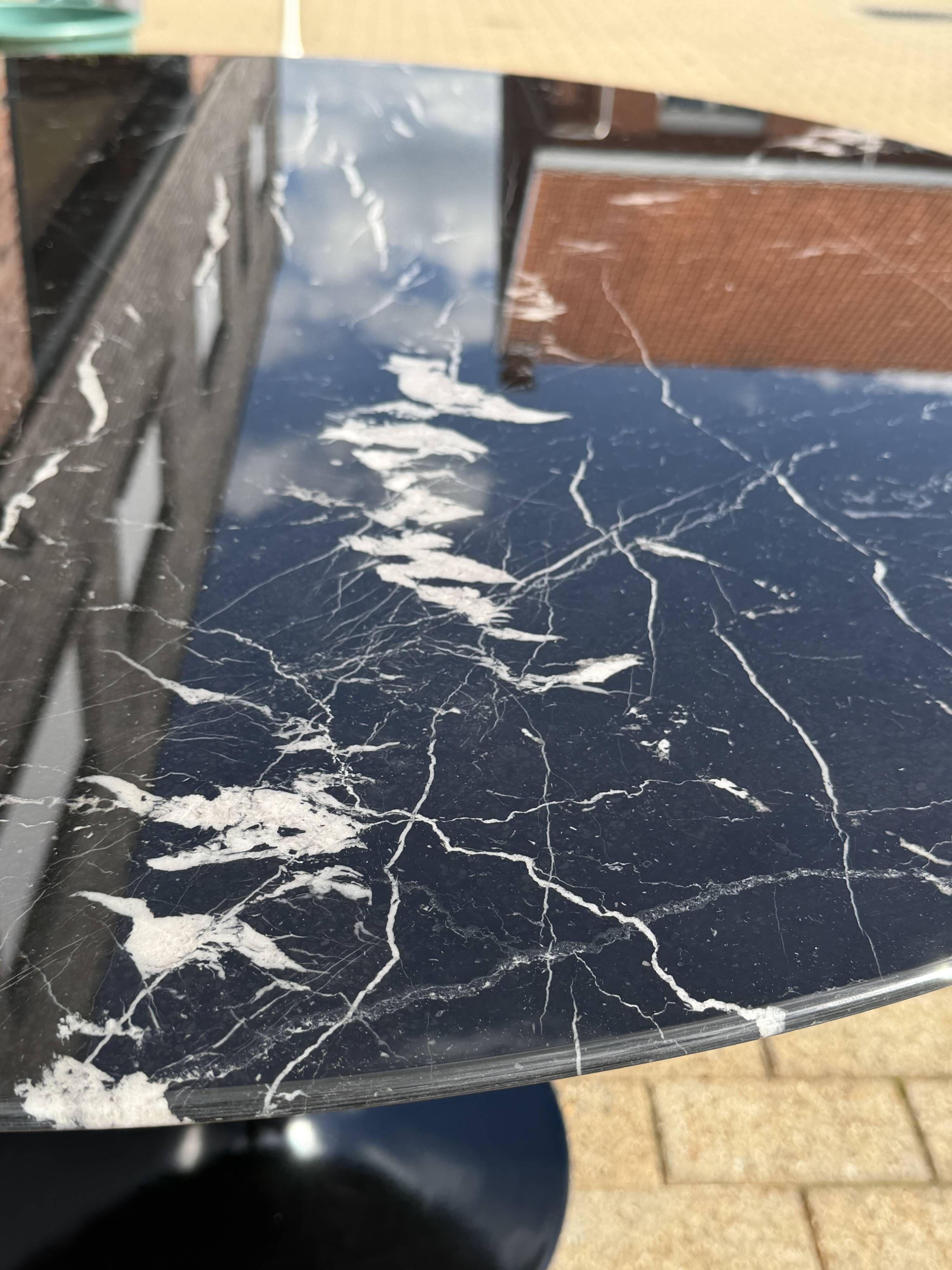 Original Knoll Tulip dining table (120cm) Nero Marquina glossy LIKE NEW!