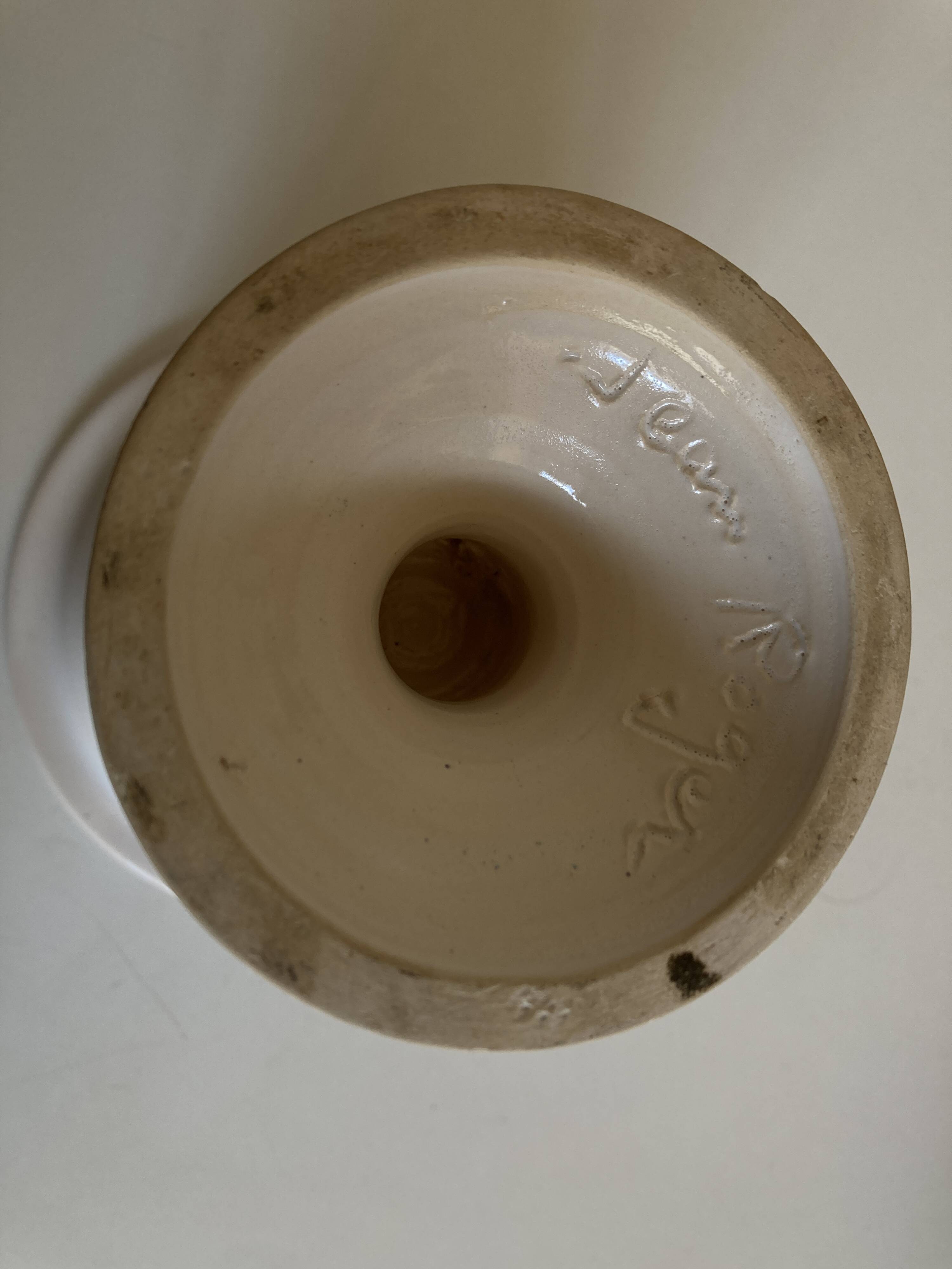 Medicis Jean Roger vase in white earth