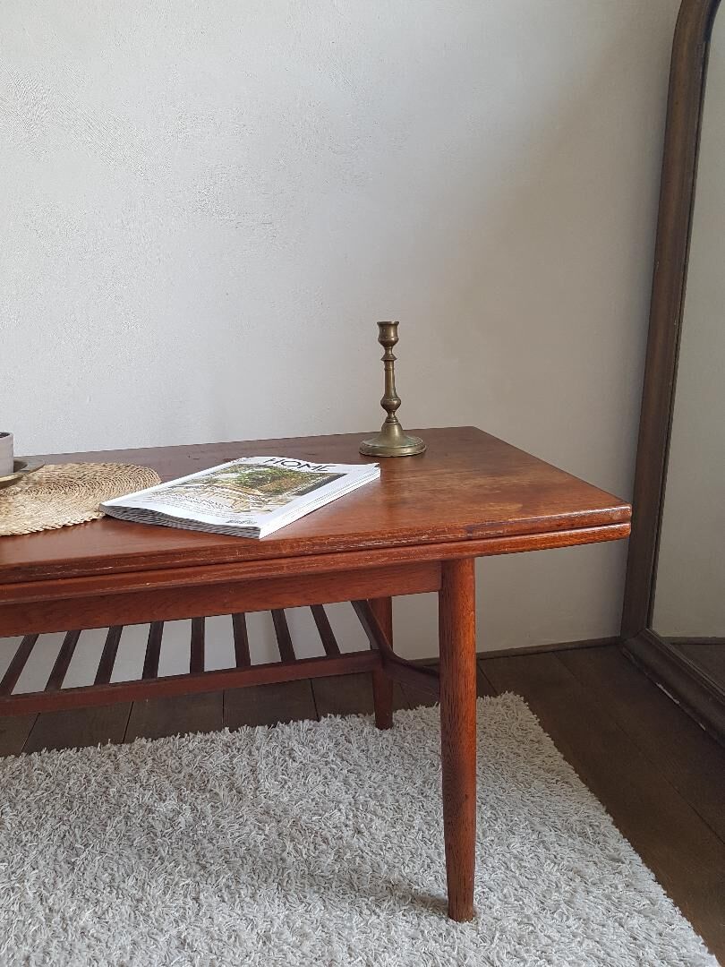 Scandinavian coffee table circa 1960 - by F. Ohlsson in teak (model Sesam, brand Tingstrom)