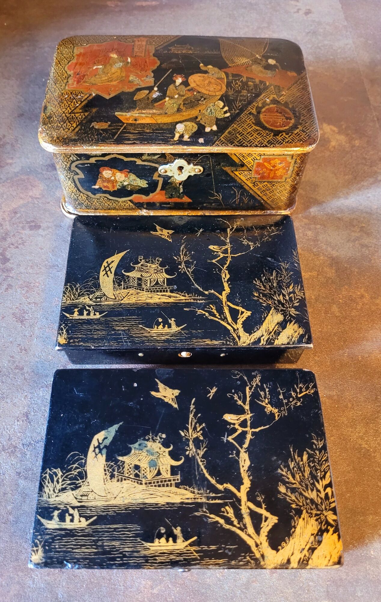 Old Vintage Boxes NINETEENTH in lacquer Asia China