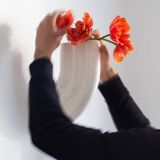 Vase Mural "In Alto"