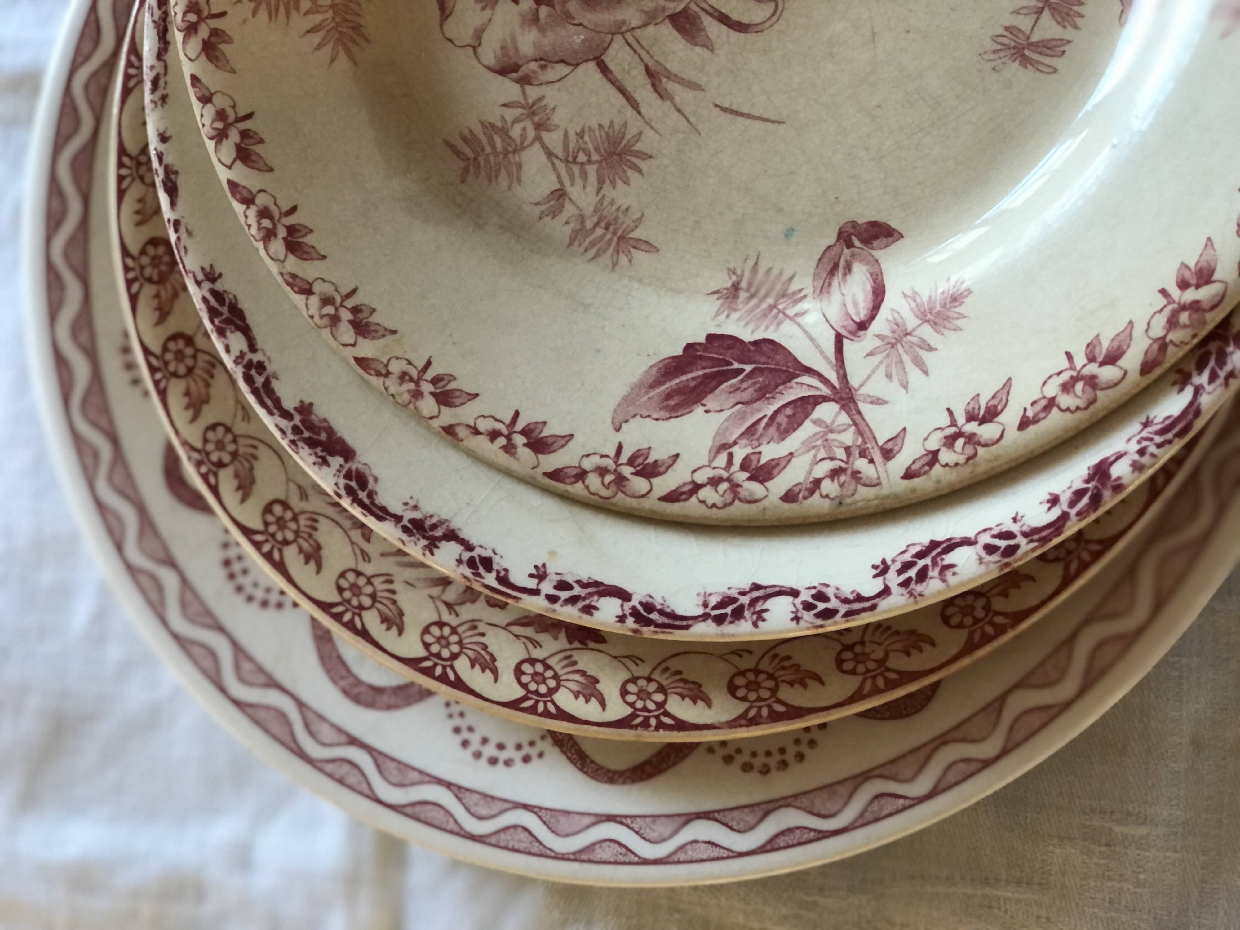 Set of 4 flat plates "Terre de Fer"