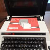 New Olympia Splendid typewriter