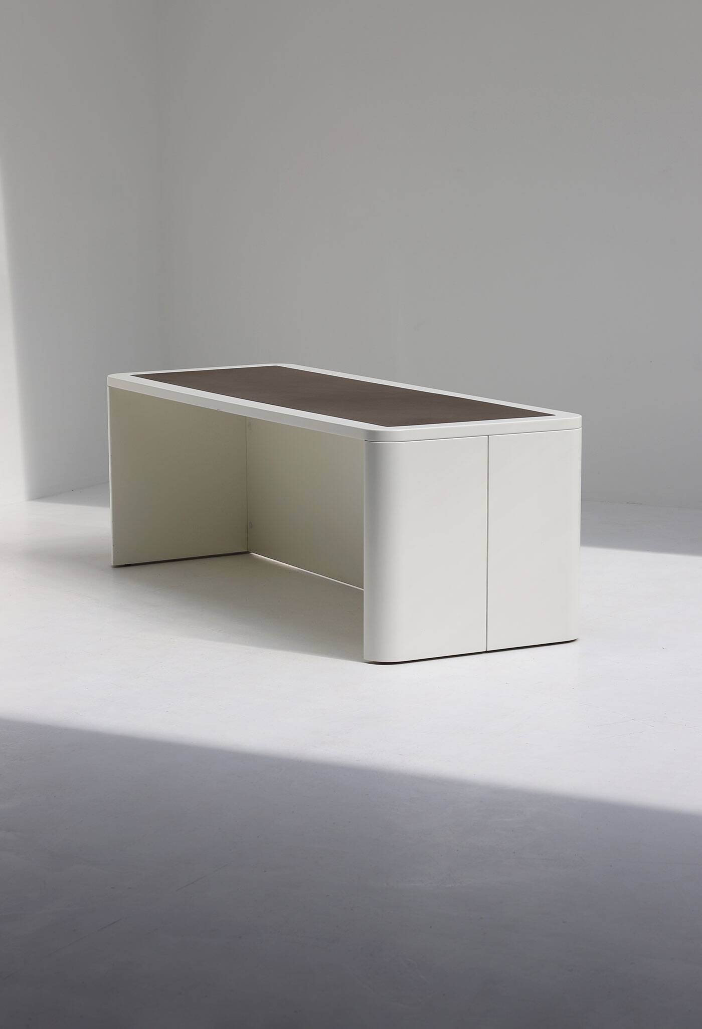 Frank De Clercq large space age desk 1972, Belgium
