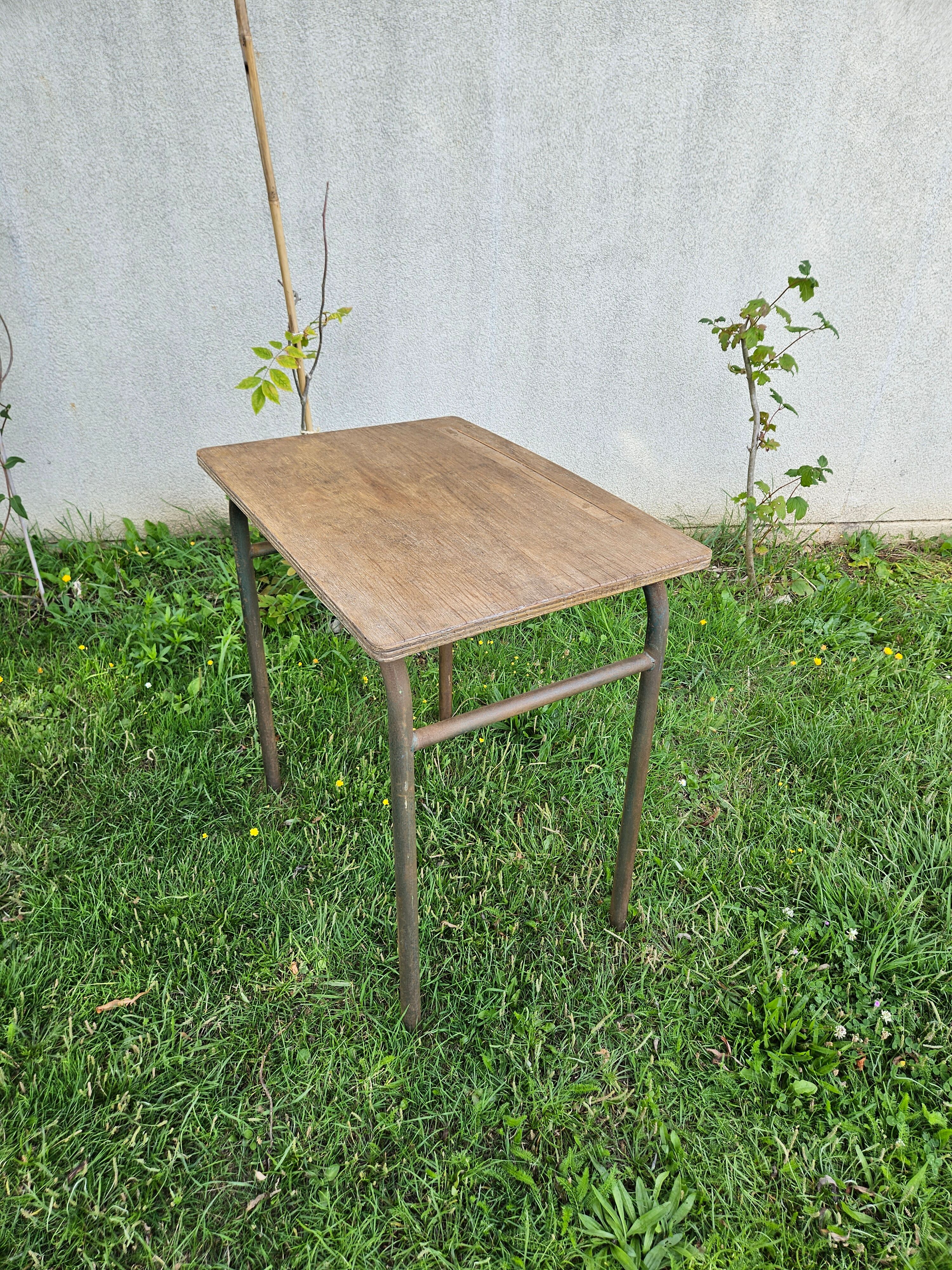 Bureau d'écolier 1960