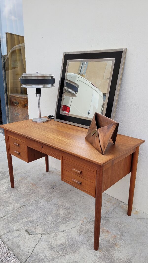 Miroir en métal chromé fabrication de qualité vintage Italy, 1970s