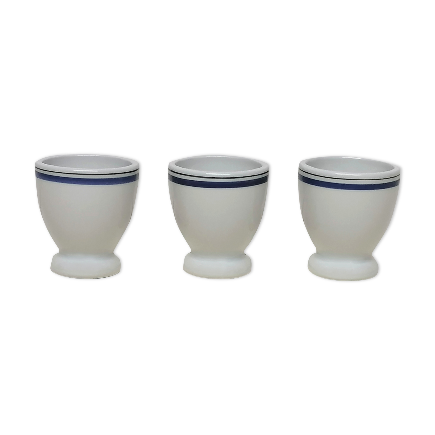 Lot de 3 coquetiers porcelaine d'Auteuil