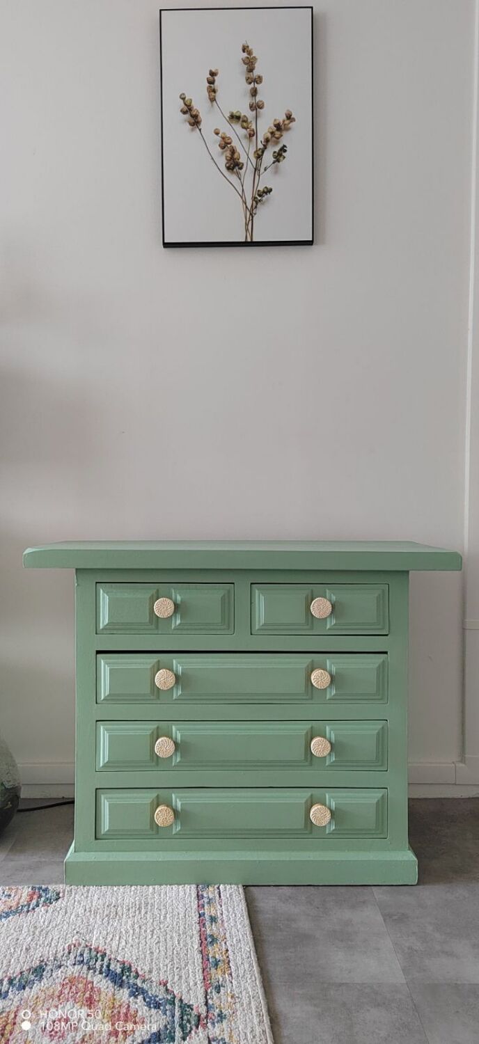 Dresser