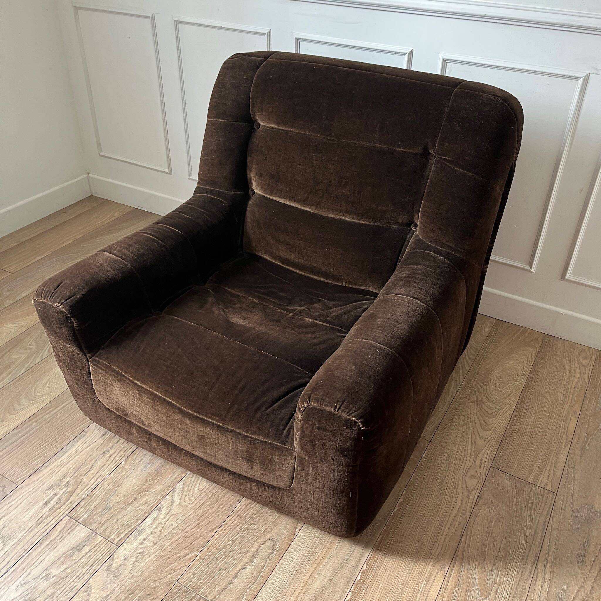 Fauteuils années 70 Arnaldo Gamba