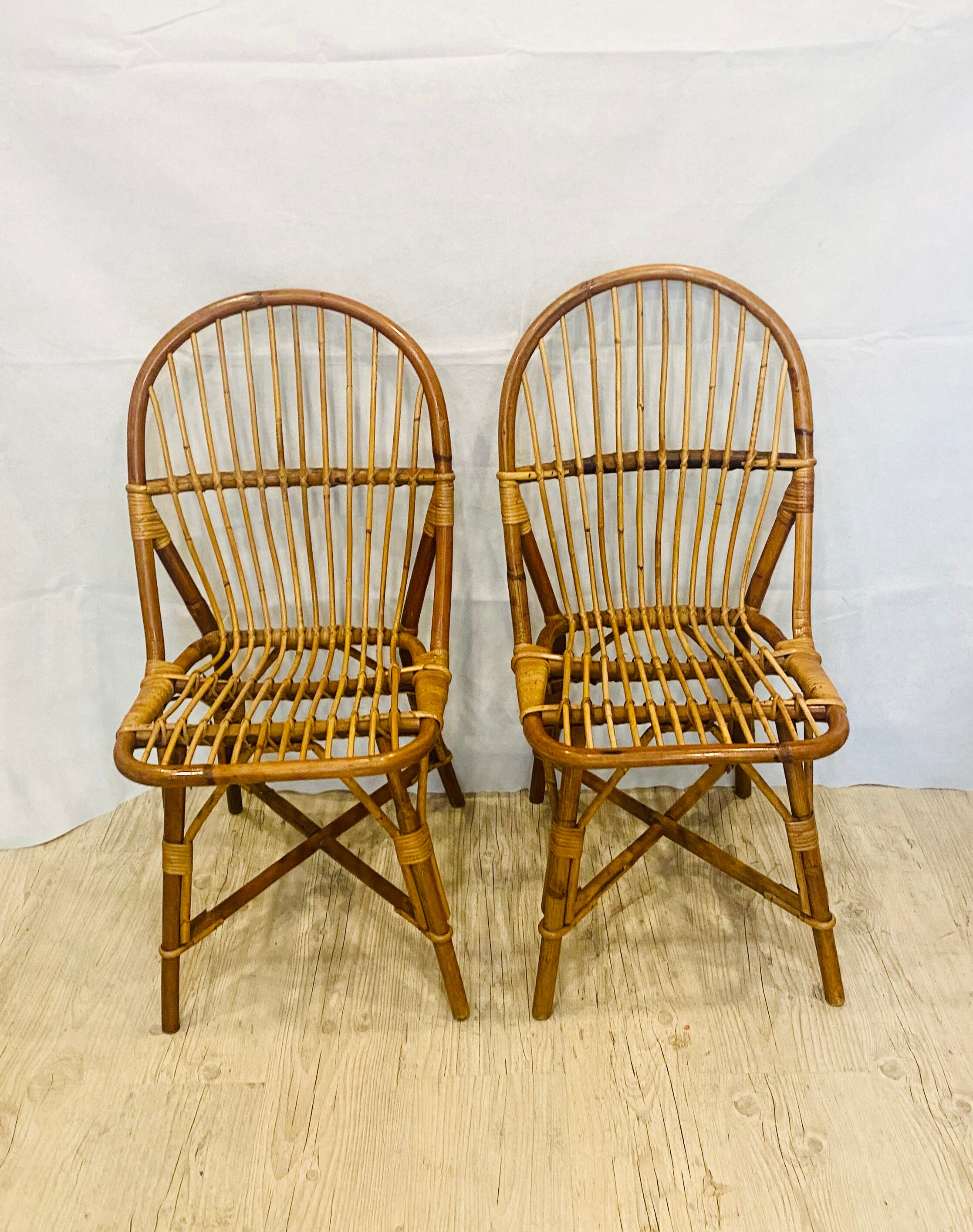 Bamboo chairs & rattan circa 60s/70s
