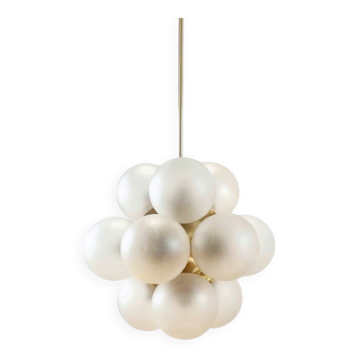 Plafonnier/lustre en laiton et globes en verre Sputnik de l'ère spatiale de Kaiser Leuchten, Allemagne, années 1960