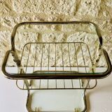 Table d'appoint en verre et laiton avec porte revues, circa 1970
