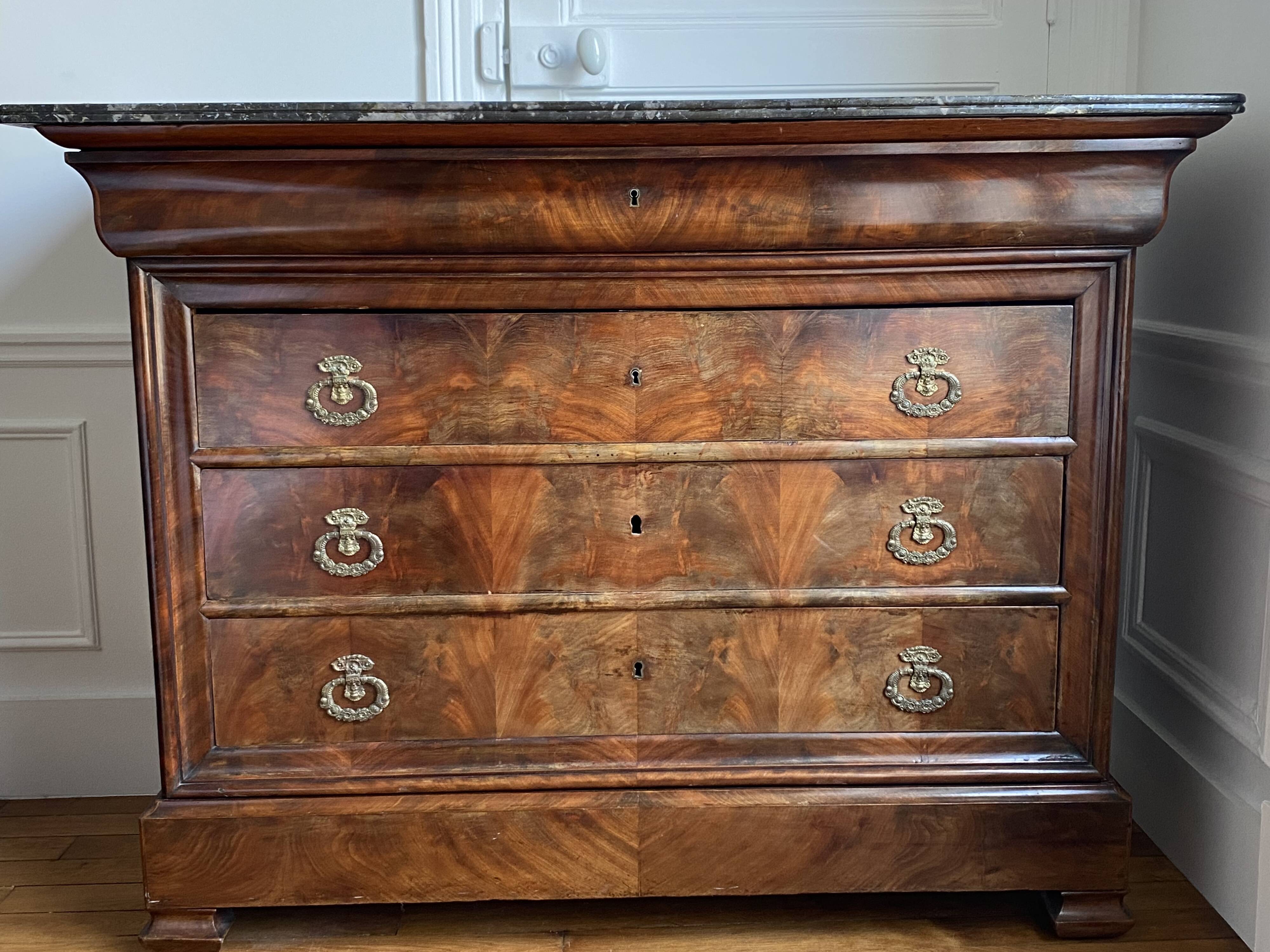 Louis Philippe period chest of drawers