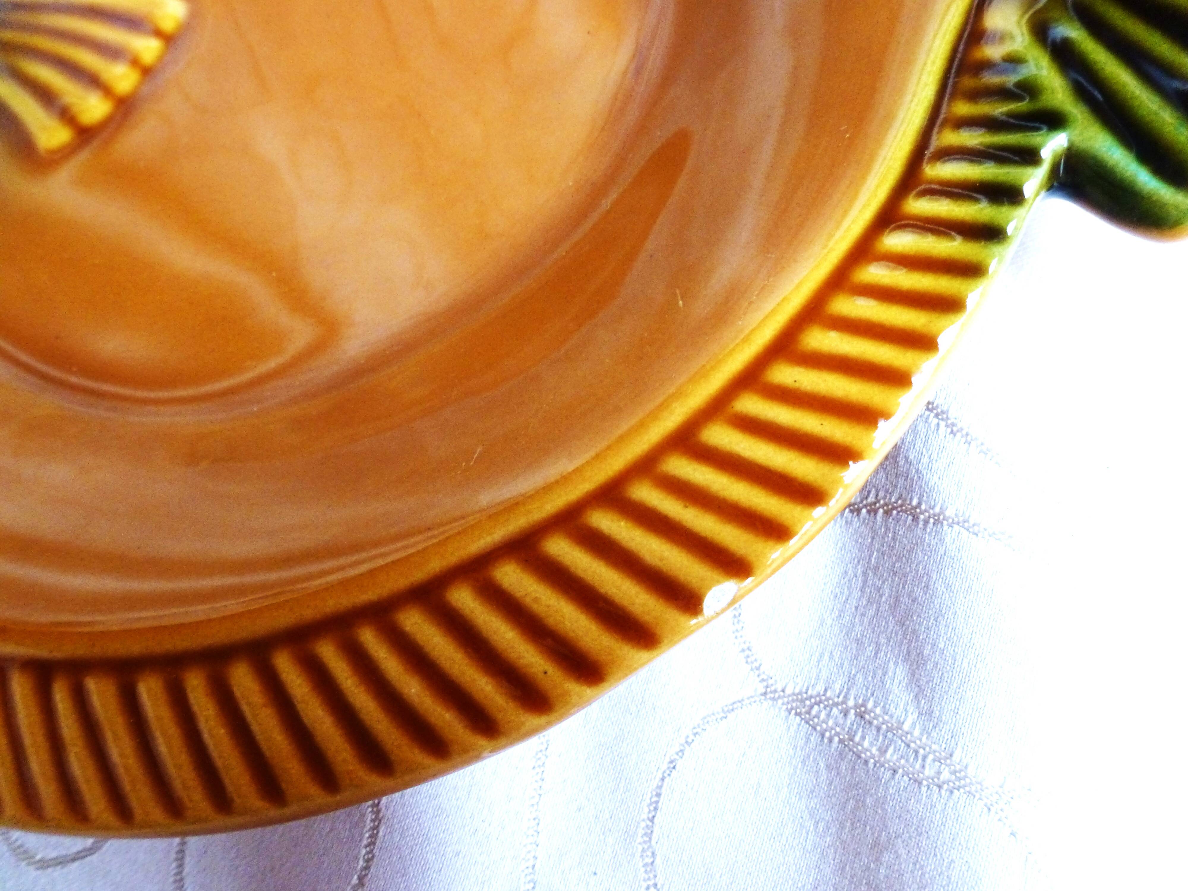 4 vintage Sarreguemines fish barbotine plates, vintage plates.