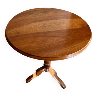 19th century pedestal table, Louis Philippe period in walnut, diam: 64.5cm