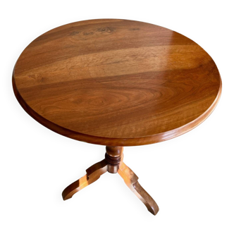 19th century pedestal table, louis philippe period in walnut diam: 64.5cm
