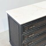 Meuble en rotin noir avec plateau en marbre