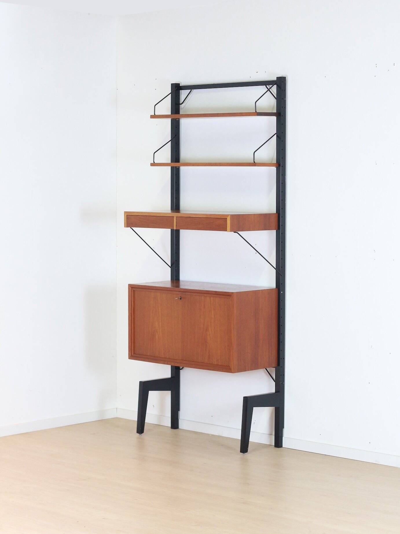 vintage freestanding wall unit – Poul Cadovius, Royal System