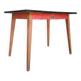 Table bois et formica