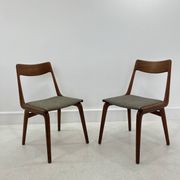 Chaises de salle à manger en teck Boomerang par A.E. Christensen, ensemble de 2.
