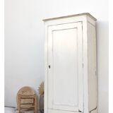 Vintage parisian wardrobe