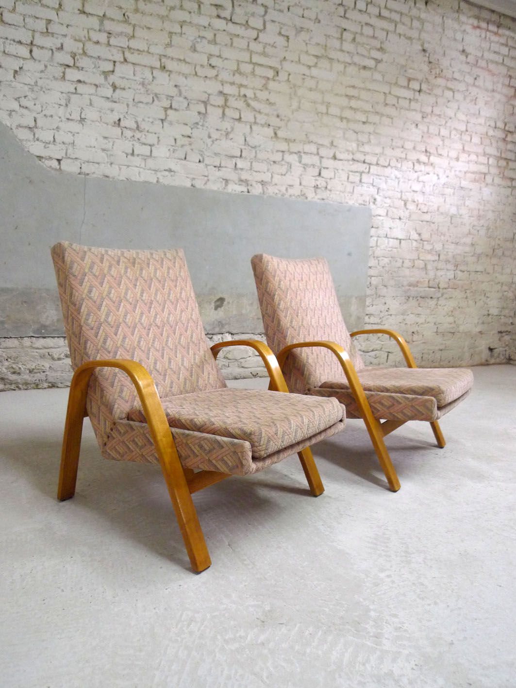 Pair of armchairs ARP 1950