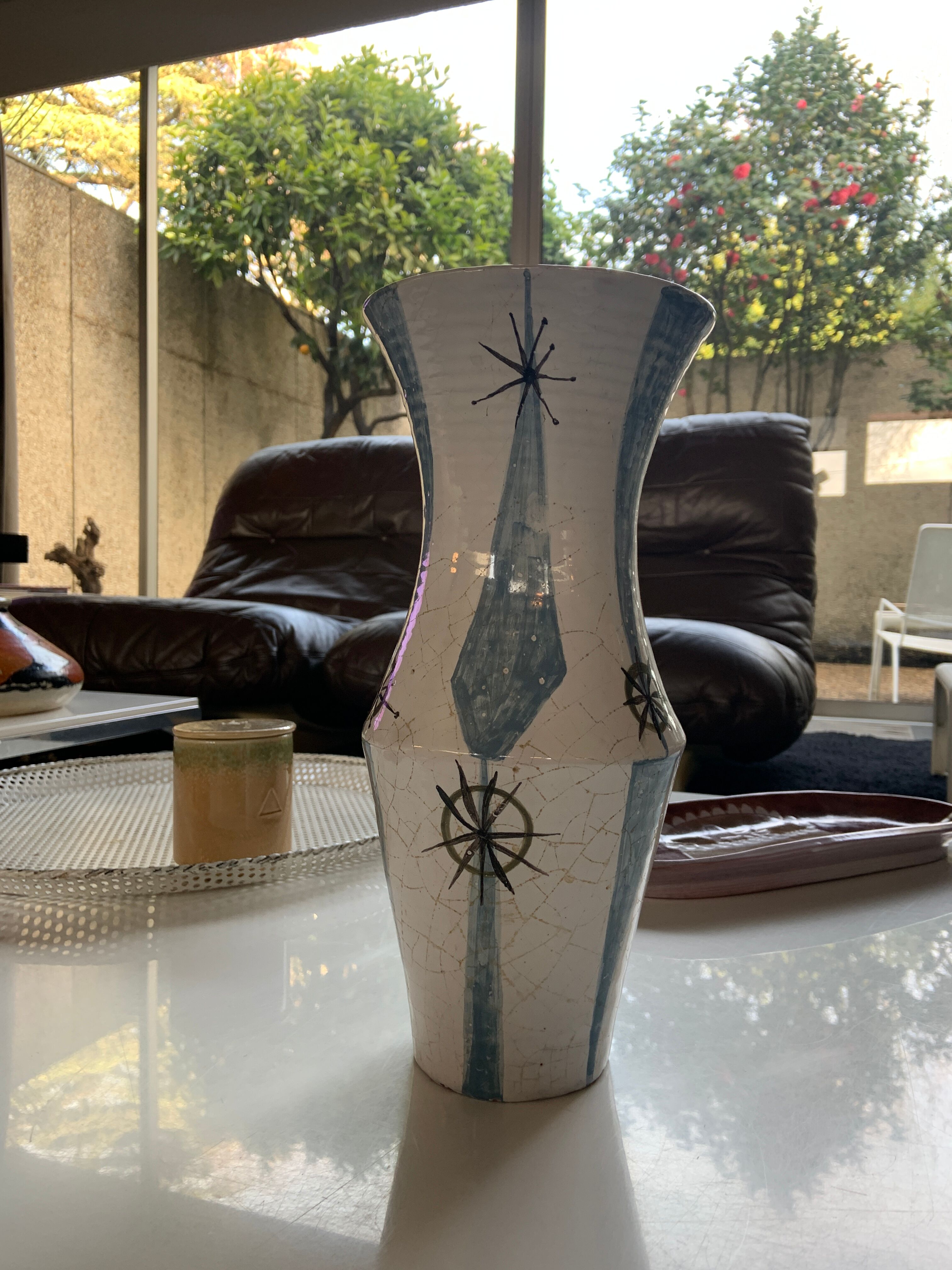 Marine-inspired ceramic vase