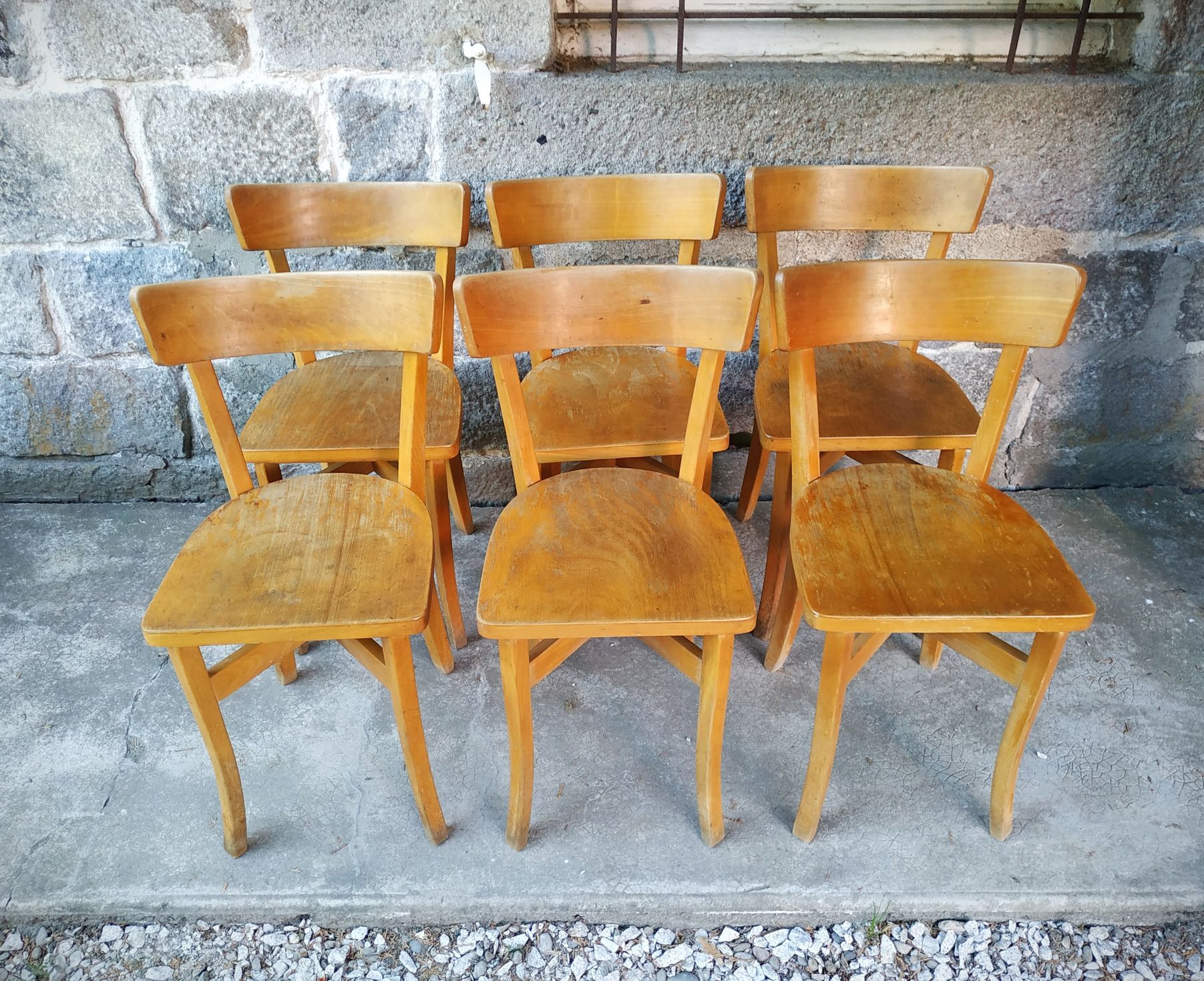 Série de six chaises bistrot Luterma