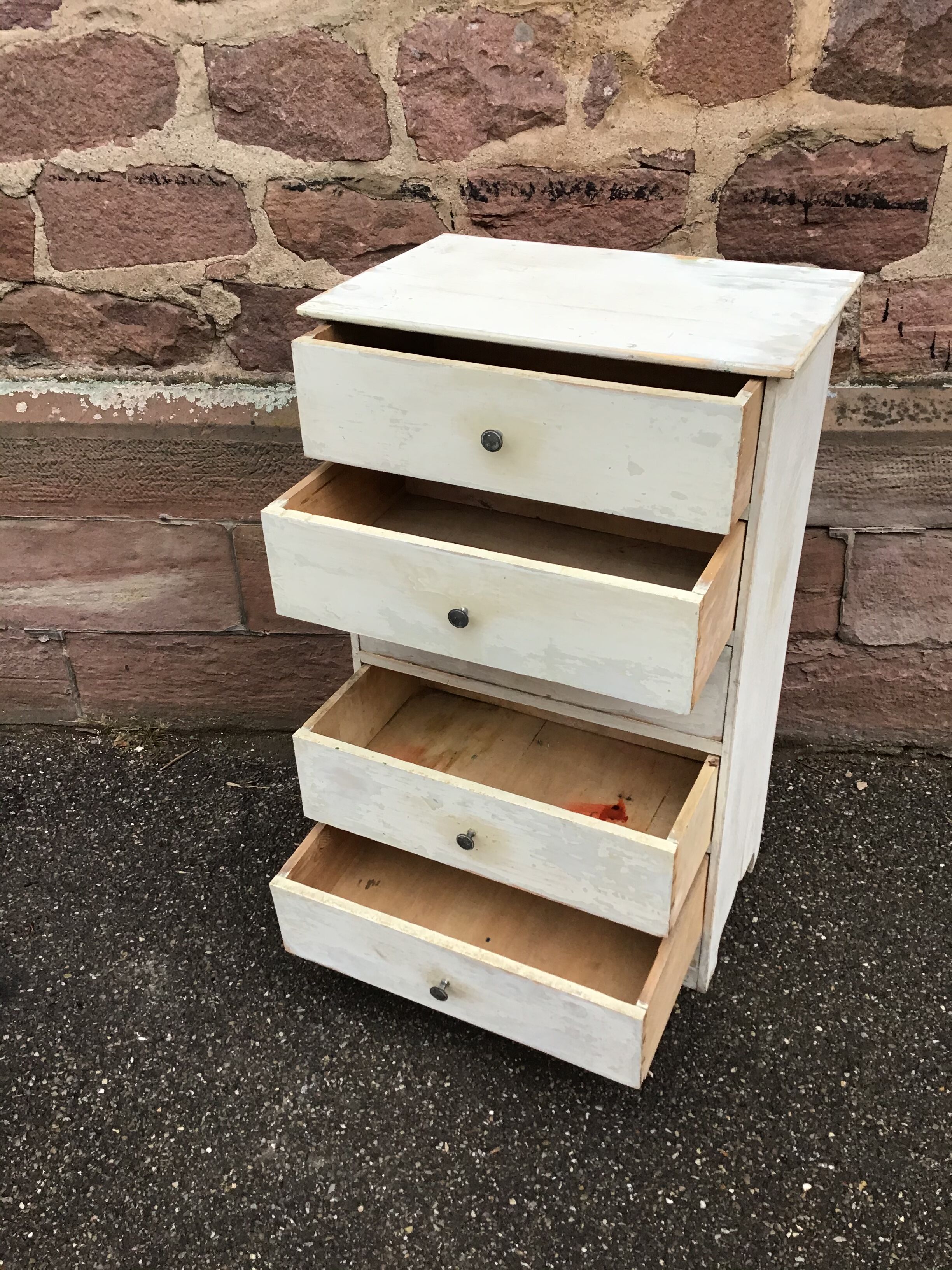 Furniture with industrial drawers fir 50s
