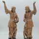 Paire de sculptures d'anges toscans en bois doré, fin XVIIe siècle